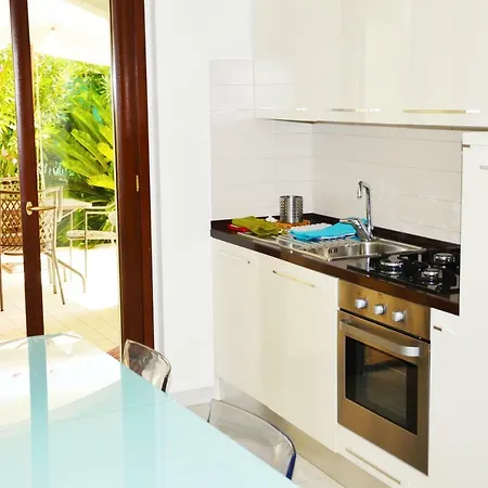 Giardino Sul Mare شقة سان بنيديتّو ديل ترونتو