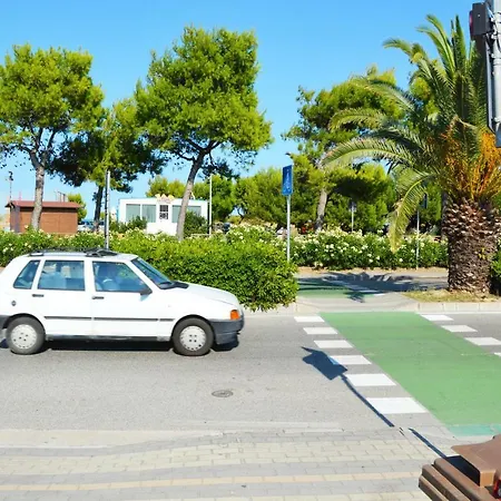 Giardino Sul Mare