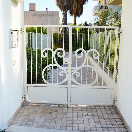 Giardino Sul Mare * سان بنيديتّو ديل ترونتو